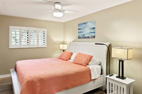 World Class Resort, Famous Beaches, Captiva Island, Remodeled Unit Large Lanai